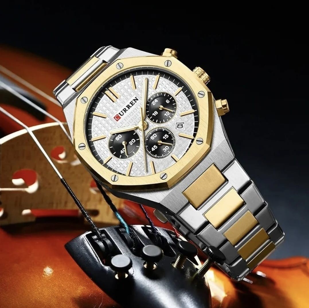 ساعة من كارن